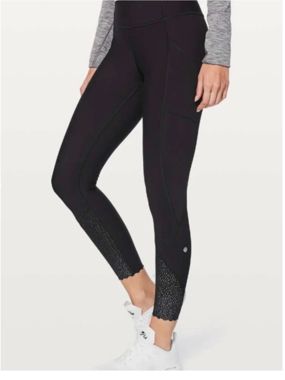 Lululemon Tight Stuff Tight II 25" Scalloped Hem Reflective Dots Black Size 8